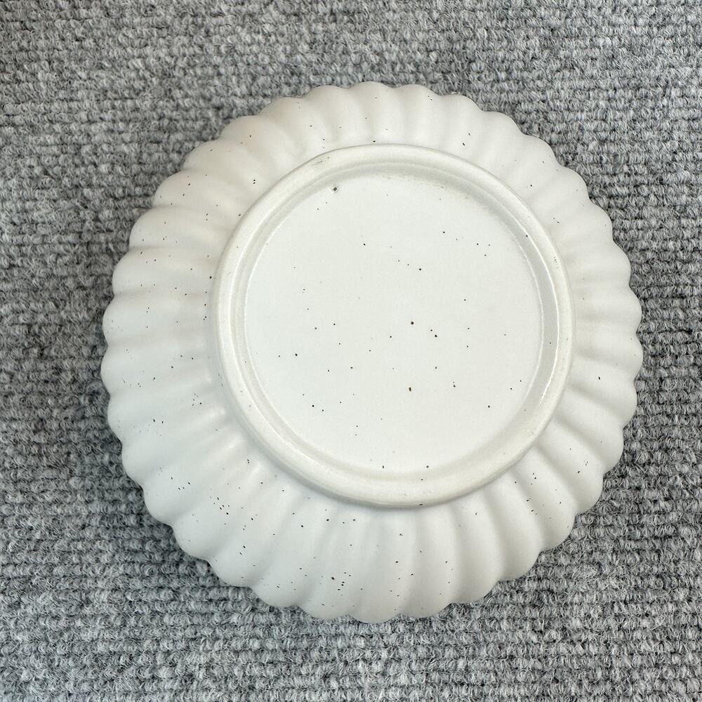 WENSHUO Daisy Bowls Set of 4 Nacre White Ceramic 5.5” Speckled Floral Ice Cream - Picture 6 of 12